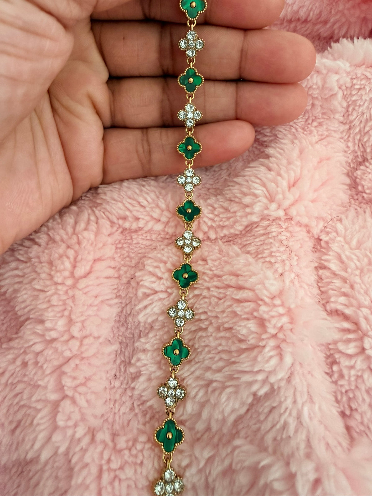 Emerald & Crystal Alternating Klover Kontrast Bracelet