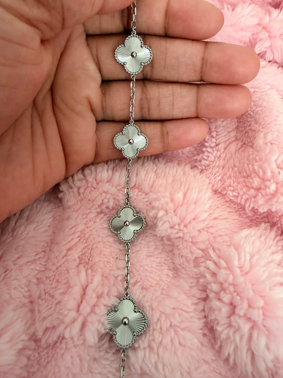All Silver Kolorful Klover Bracelet – 15mm