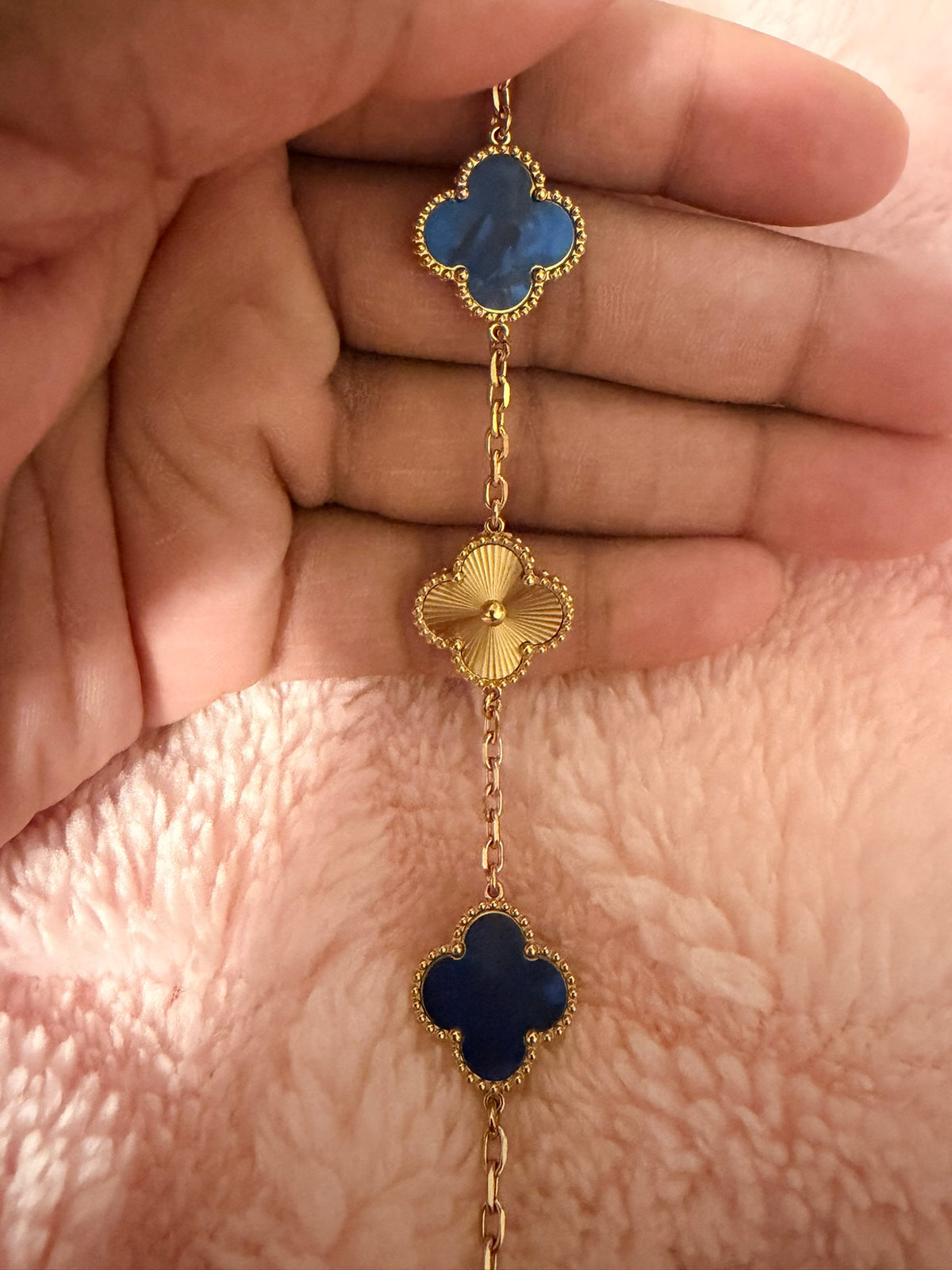 Electric Blue & Gold Kolorful Klover Bracelet – 15mm